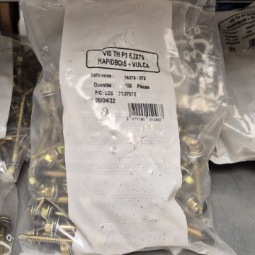 0617f558a7e946e6b9c2443bca9e59dc